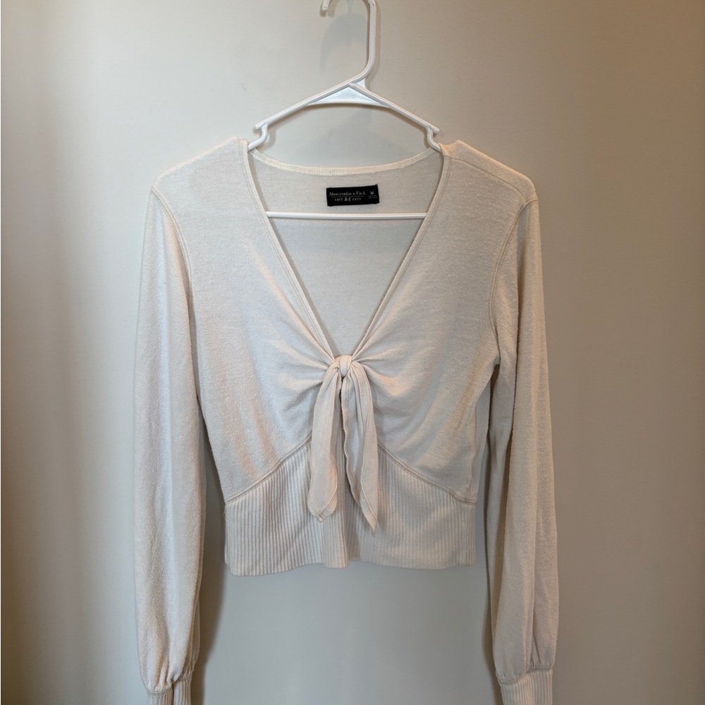 Abercrombie Light Weight Cropepd Sweater with Tie Front - Cream - Medium
